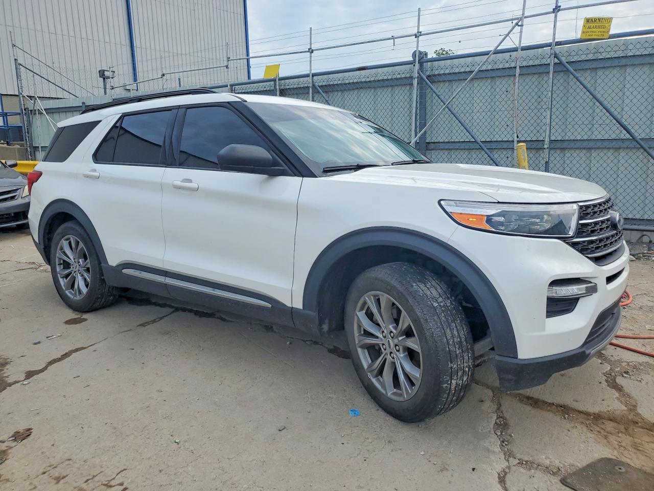 2022 FORD EXPLORER XLT — снимка 4