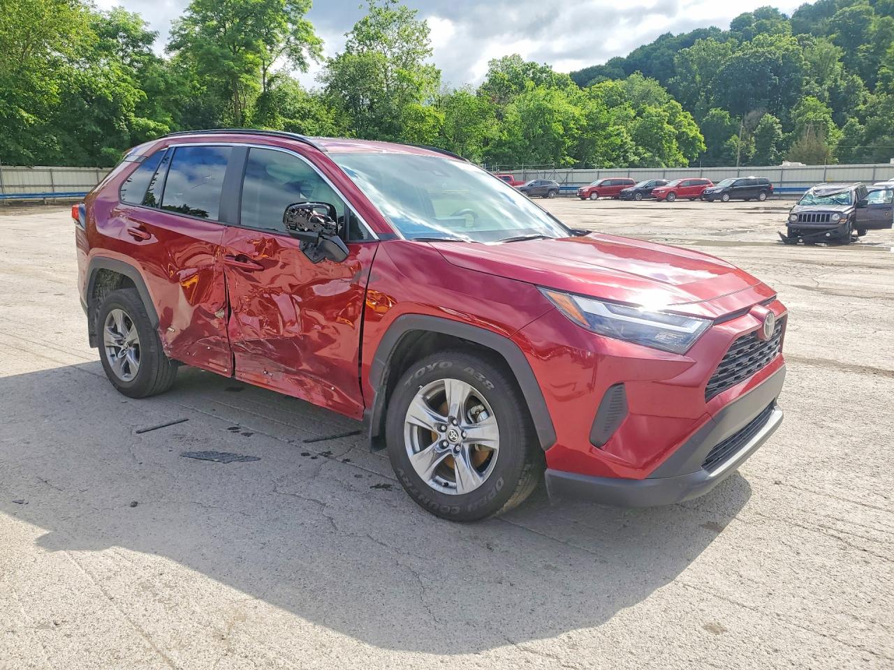 2025 TOYOTA RAV4 HYBRID XLE — снимка 4