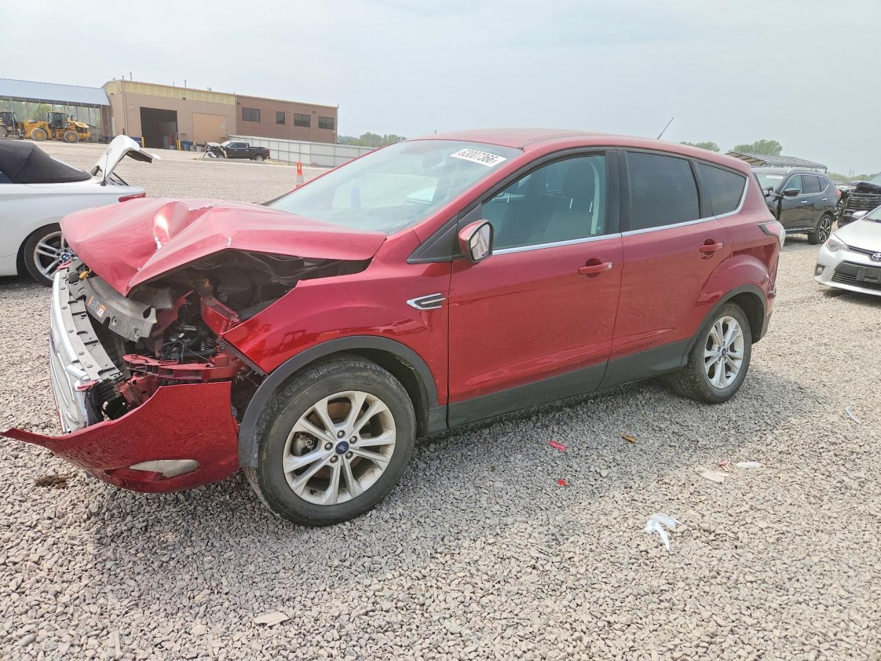 2017 FORD ESCAPE SE