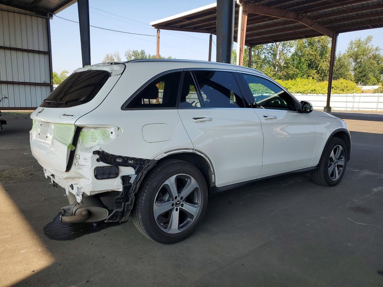 2019 MERCEDES-BENZ GLC 300 4MATIC — снимка 3
