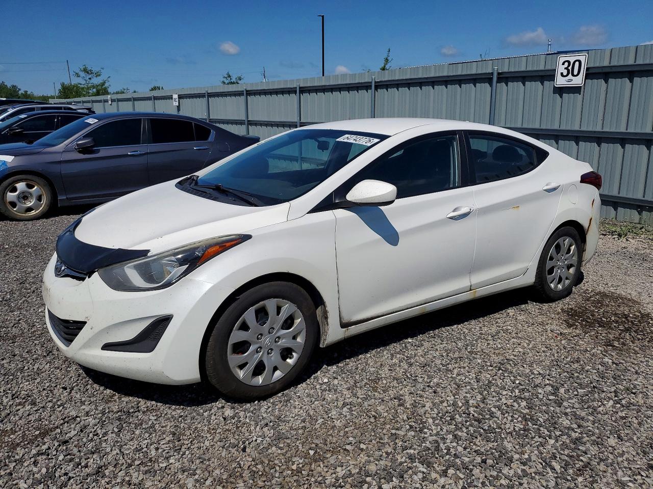 2016 HYUNDAI ELANTRA SE