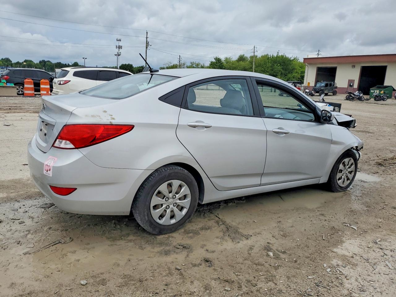2015 HYUNDAI ACCENT GLS — снимка 3