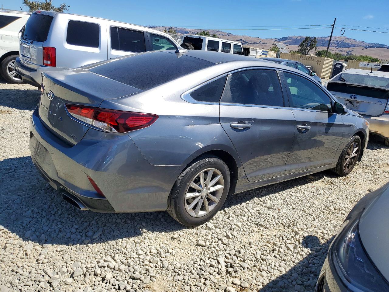 2019 HYUNDAI SONATA SE — снимка 3