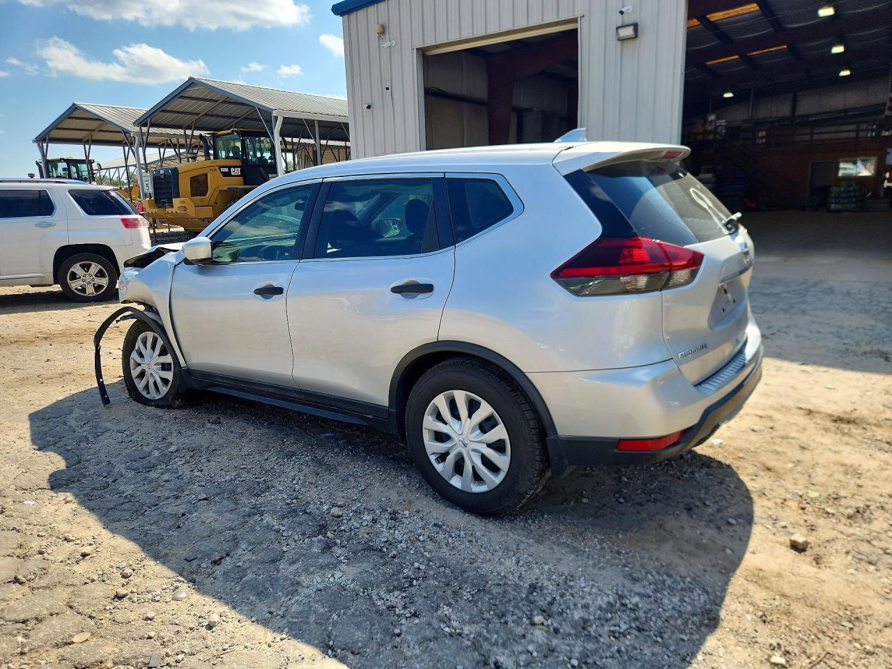 2019 NISSAN ROGUE S — снимка 2