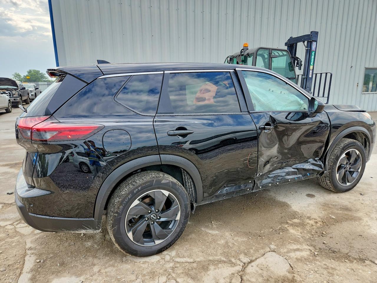2025 NISSAN ROGUE — снимка 3