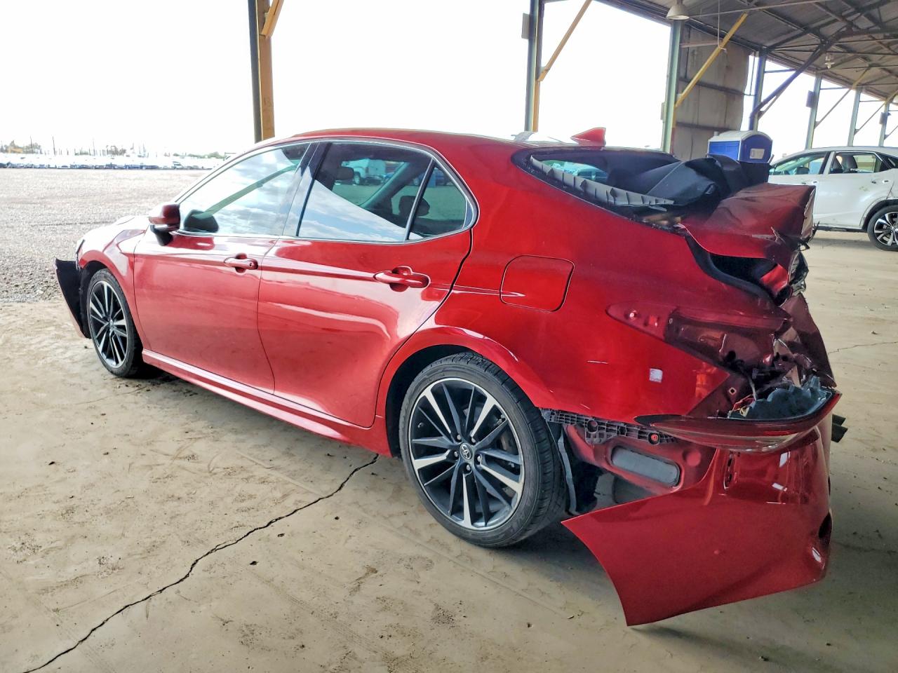 2019 TOYOTA CAMRY XSE — снимка 2