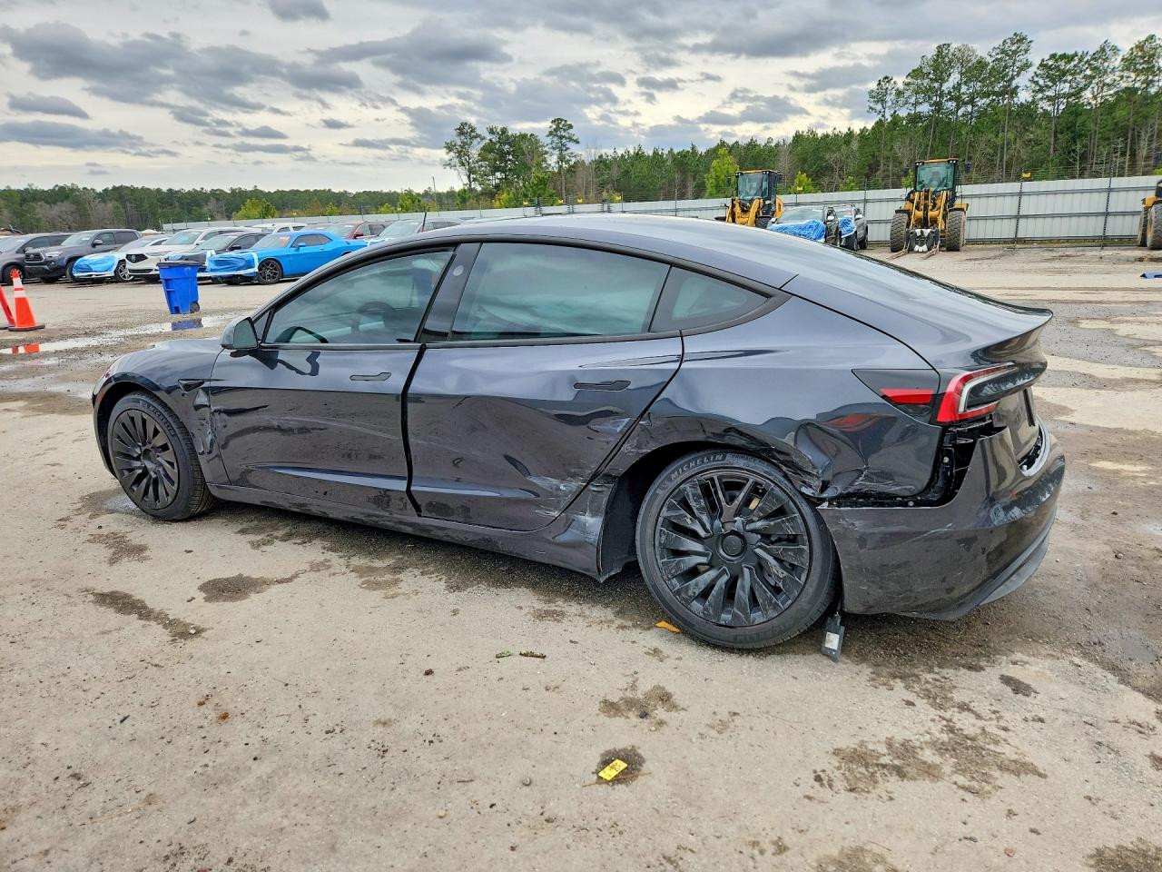 2025 TESLA MODEL 3 — снимка 2