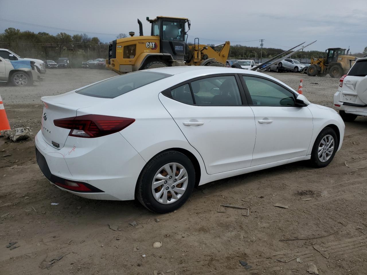 2019 HYUNDAI ELANTRA SE — снимка 3