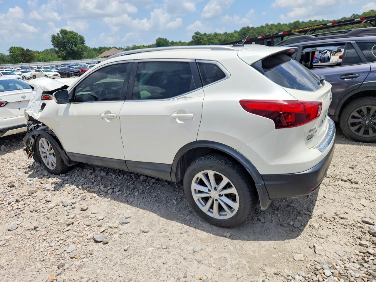 2018 NISSAN ROGUE SPORT SV — снимка 2