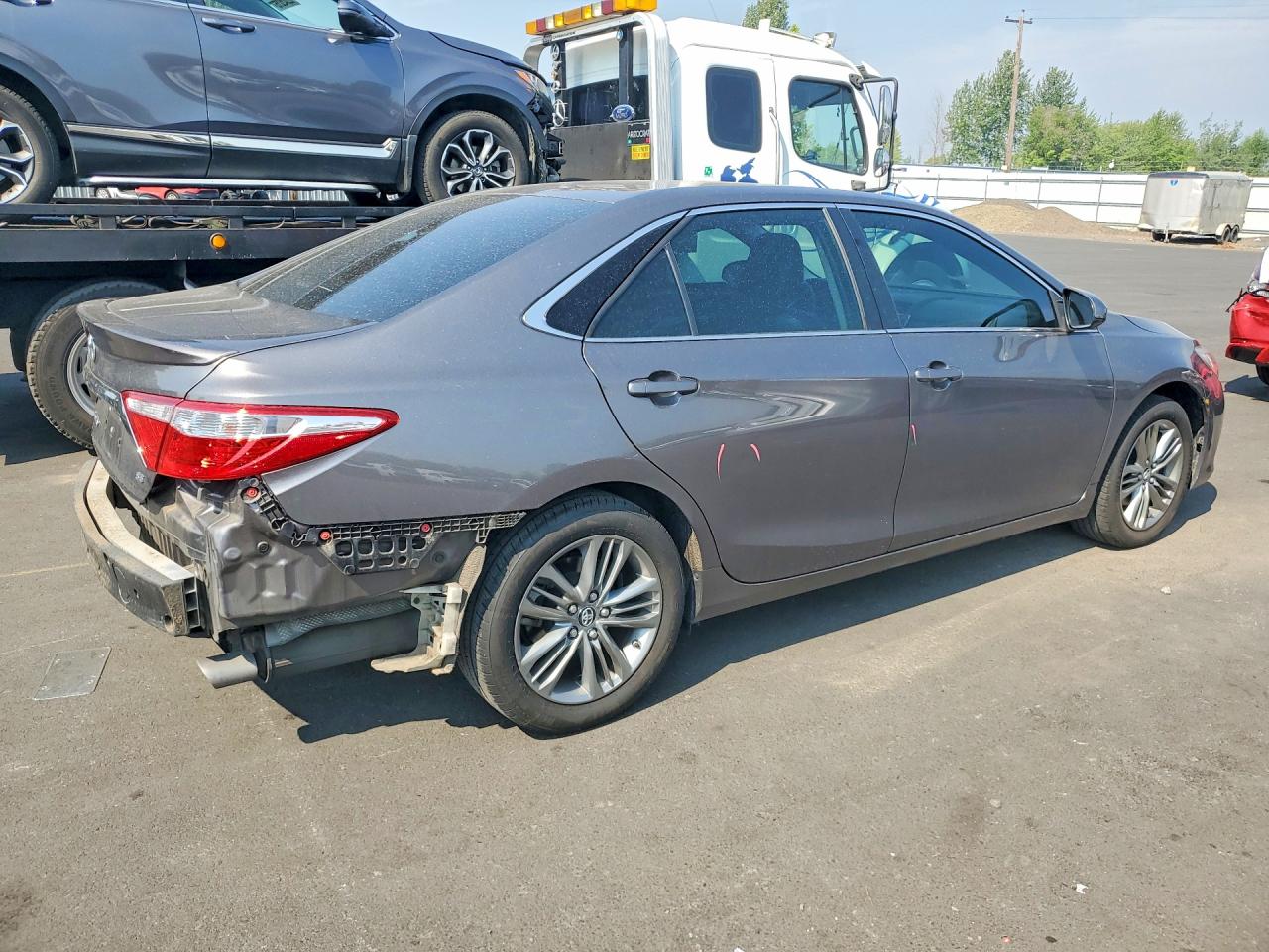 2017 TOYOTA CAMRY SE — снимка 3