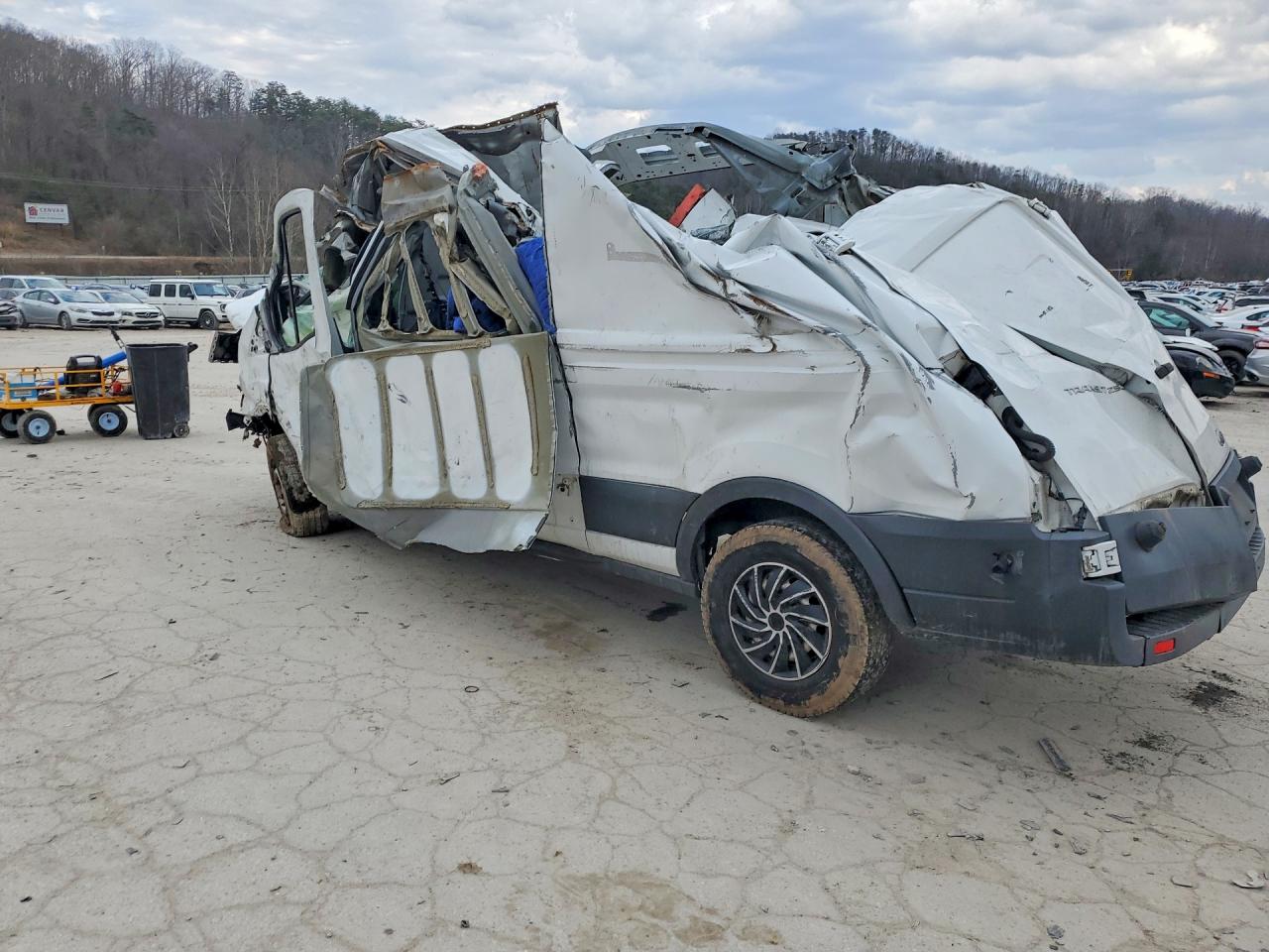 2017 FORD TRANS 250 T-250 — снимка 2