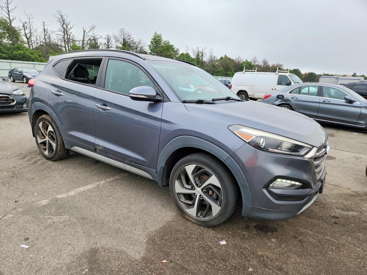 2017 HYUNDAI TUCSON LIMITED — снимка 4
