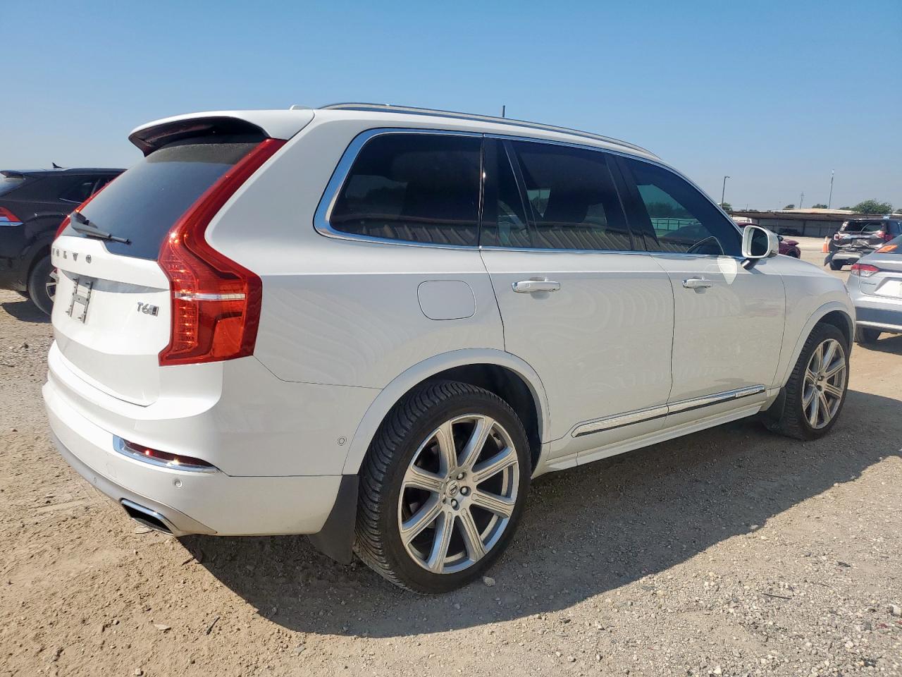 2017 VOLVO XC90 T6 — снимка 3