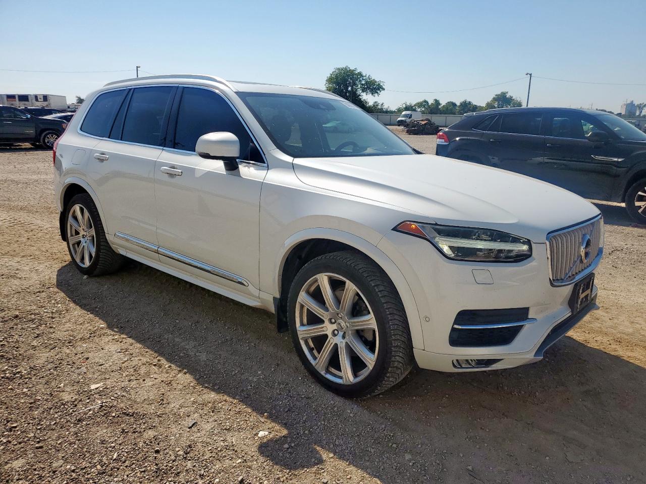 2017 VOLVO XC90 T6 — снимка 4