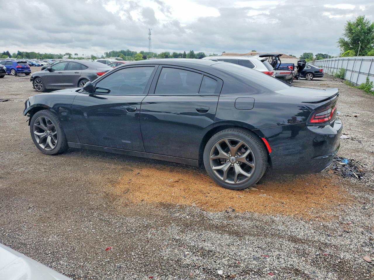 2017 DODGE CHARGER SXT — снимка 2