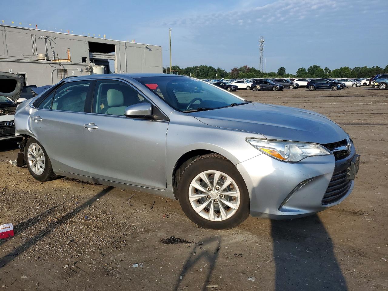 2015 TOYOTA CAMRY LE — снимка 4