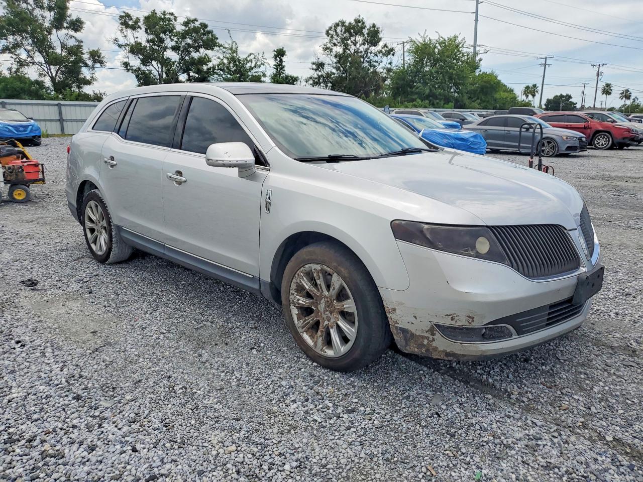 2013 LINCOLN MKT — снимка 4