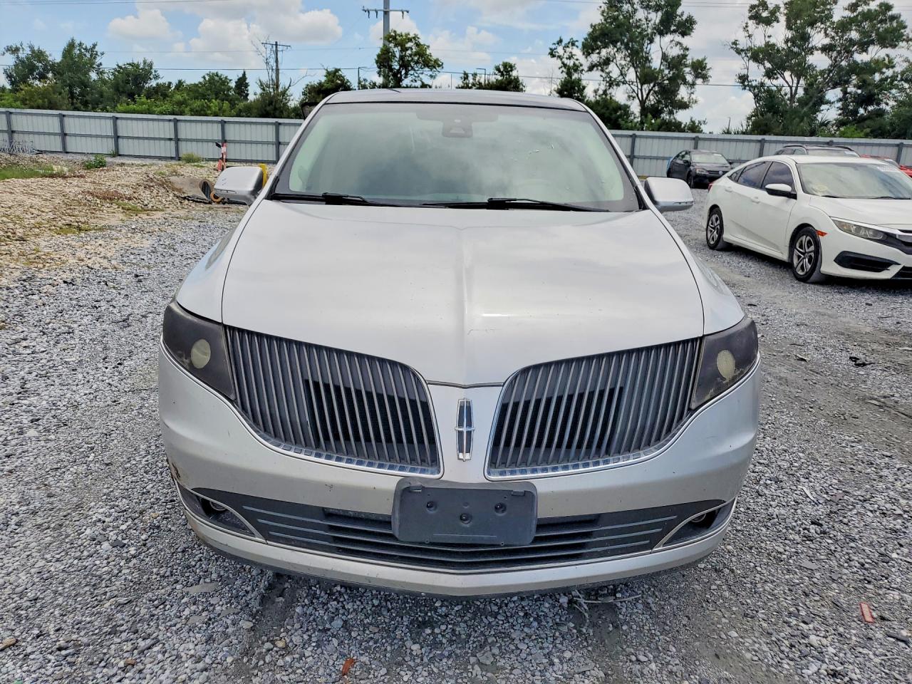 2013 LINCOLN MKT — снимка 5