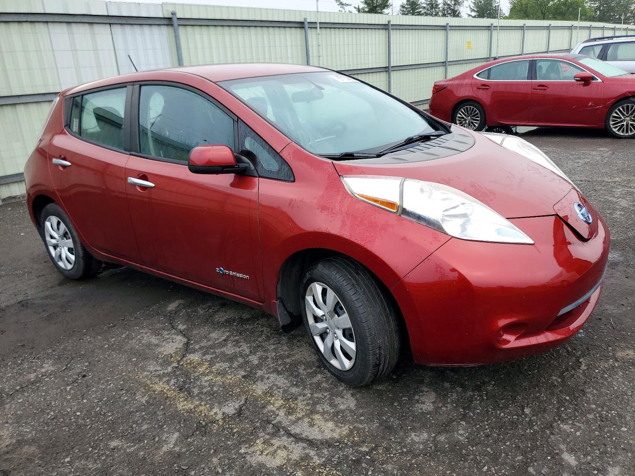 2015 NISSAN LEAF S — снимка 4