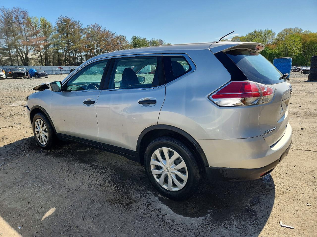 2016 NISSAN ROGUE S — снимка 2