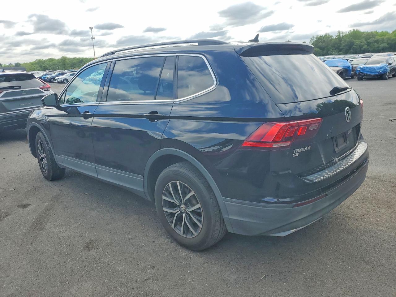 2019 VOLKSWAGEN TIGUAN SE — снимка 2