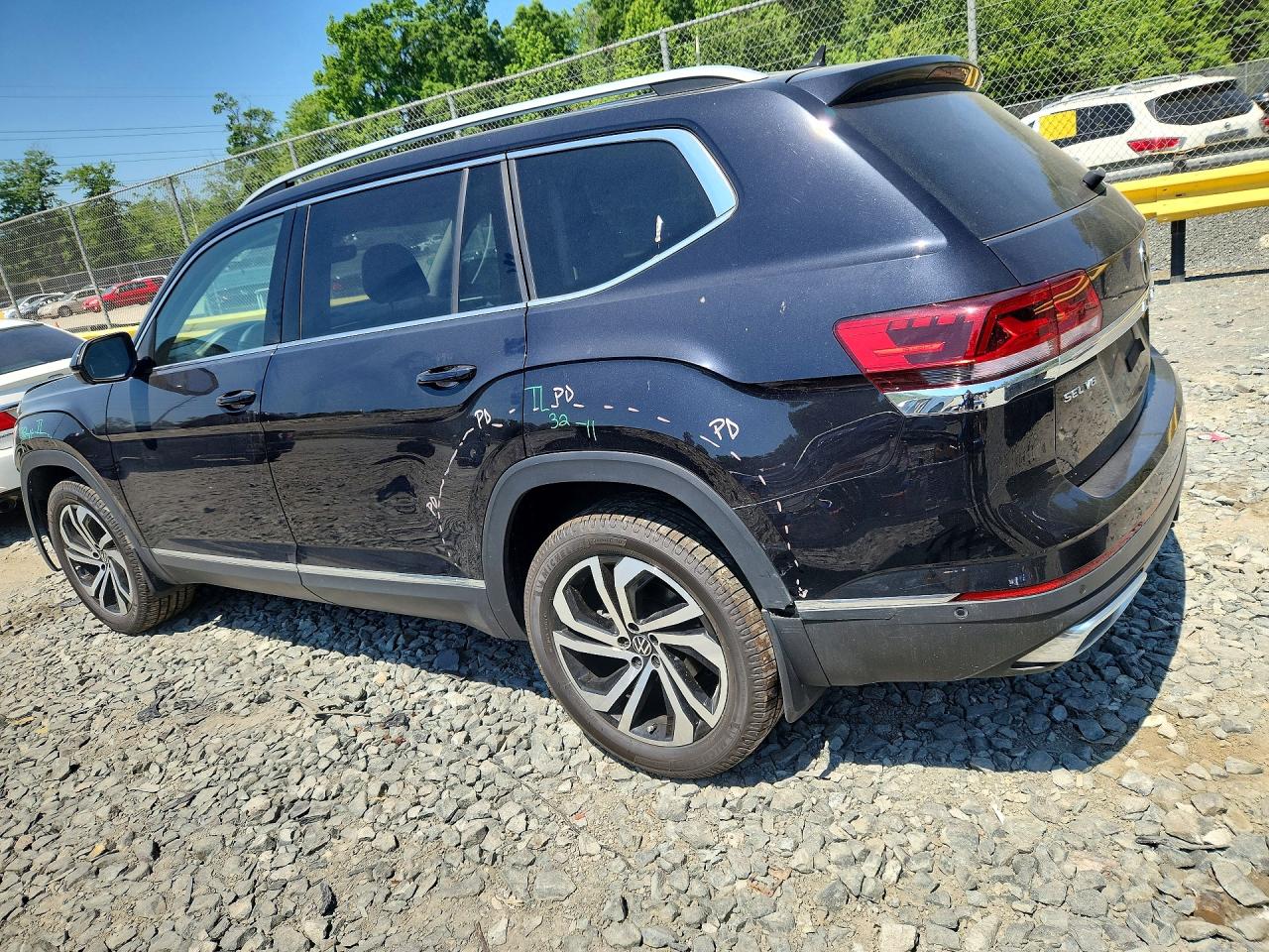 2021 VOLKSWAGEN ATLAS SEL PREMIUM — снимка 2