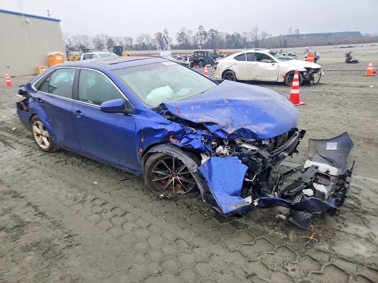 2015 TOYOTA CAMRY XSE — снимка 4