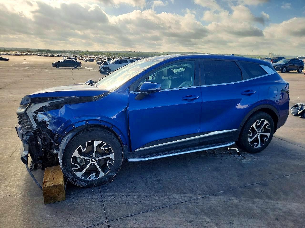 2023 KIA SPORTAGE EX