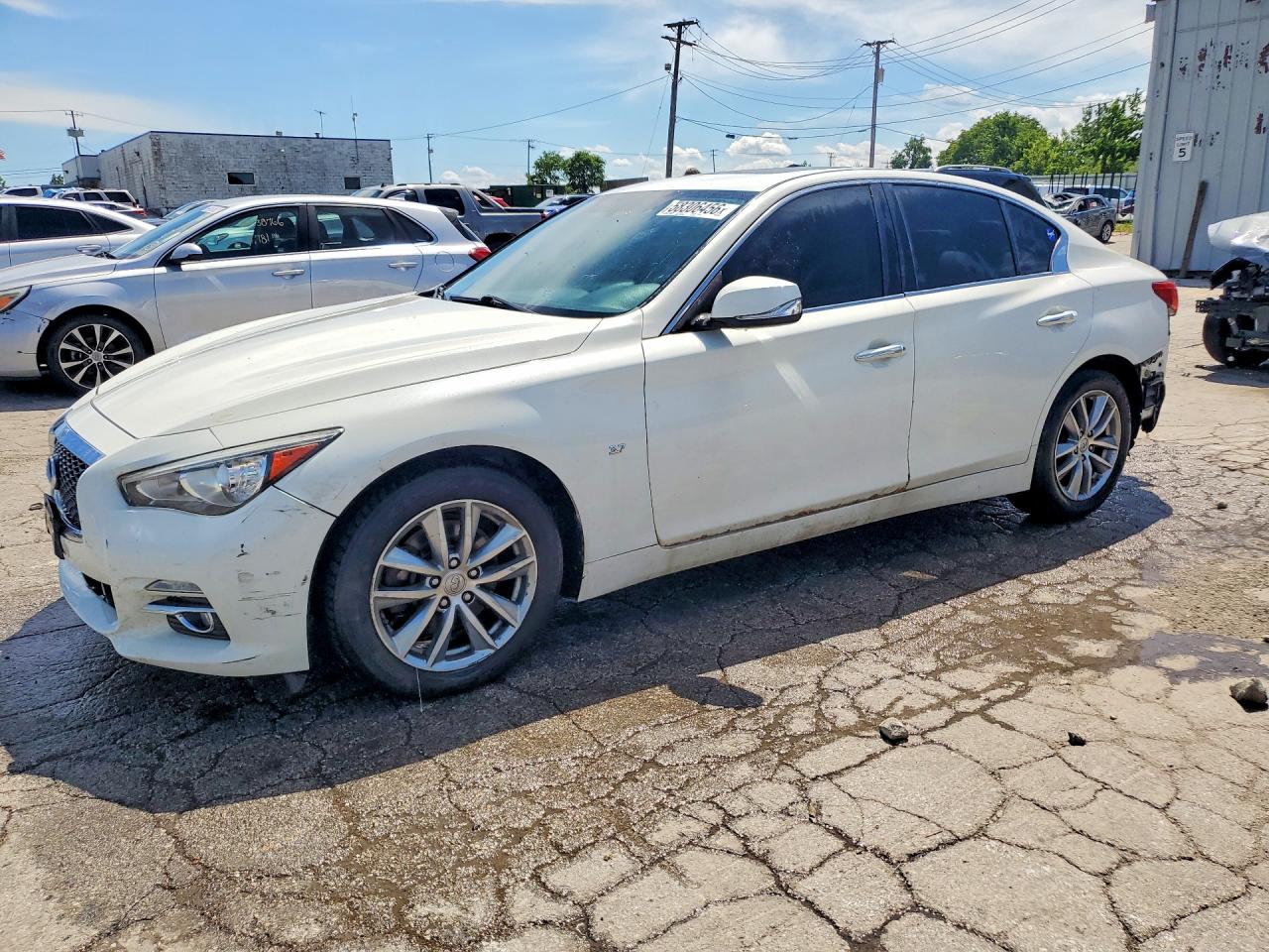 2015 INFINITI Q50 BASE