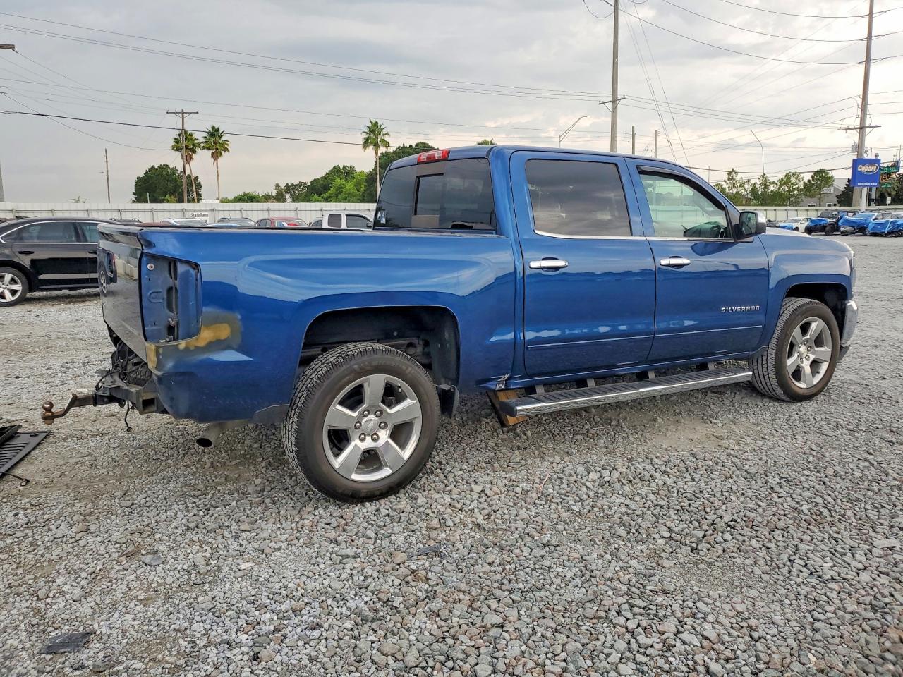 2017 CHEVROLET SILVERADO C1500 LT — снимка 3