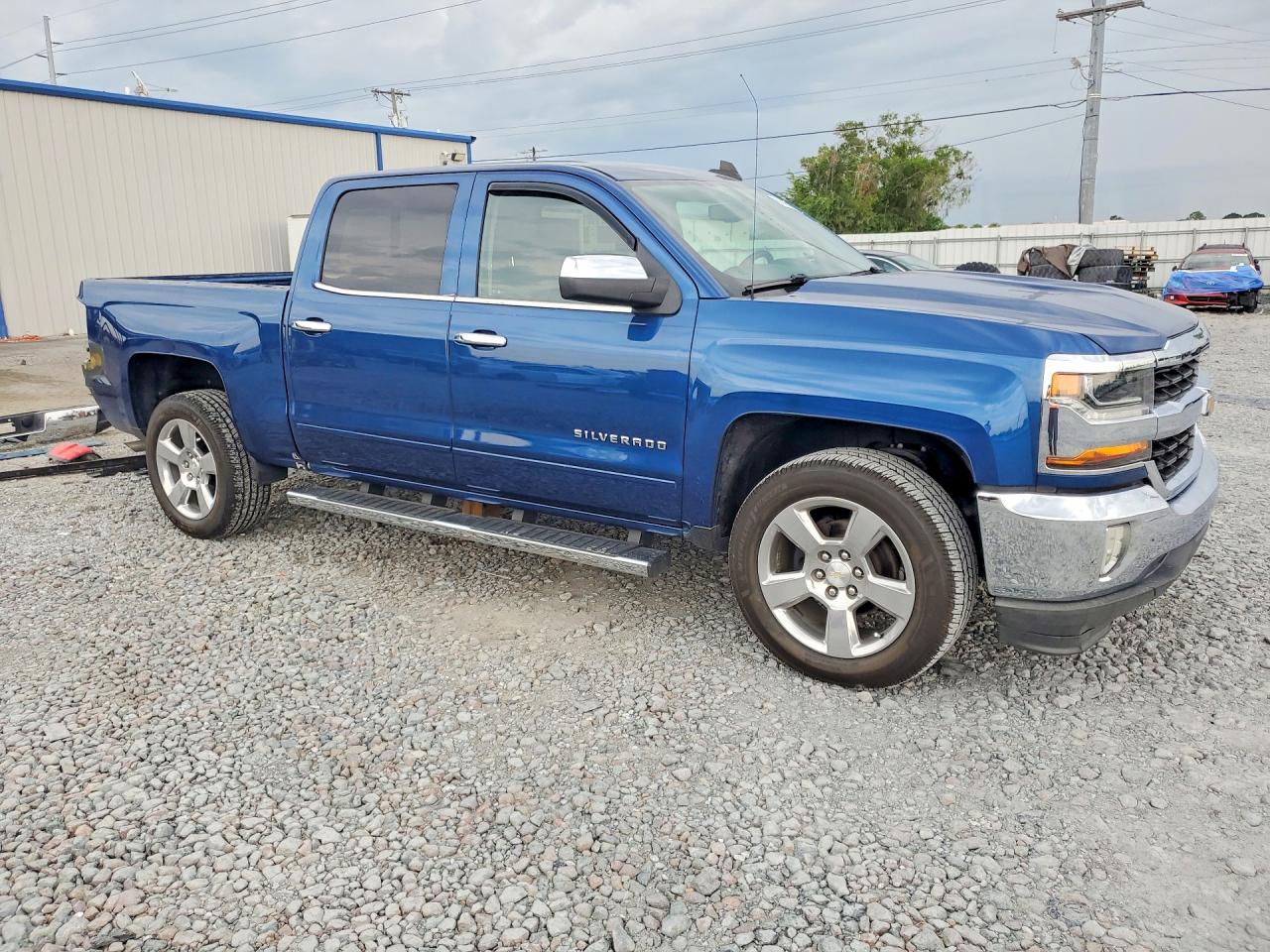 2017 CHEVROLET SILVERADO C1500 LT — снимка 4