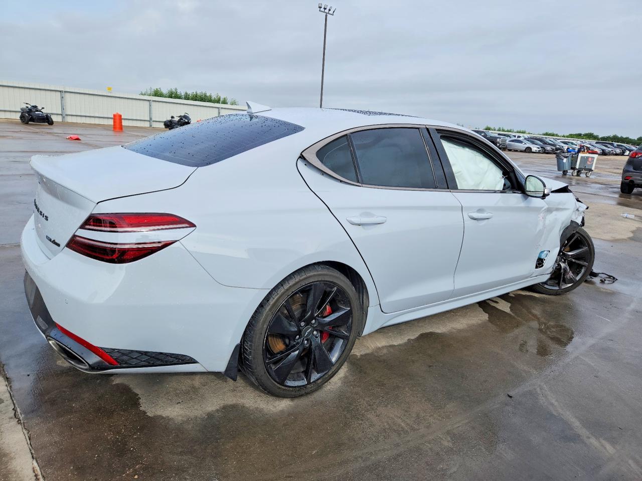 2022 GENESIS G70 3.3T STANDARD — снимка 3