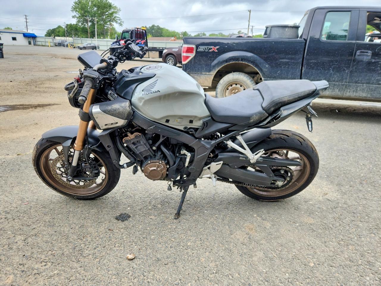 2024 HONDA CB650 R — снимка 3