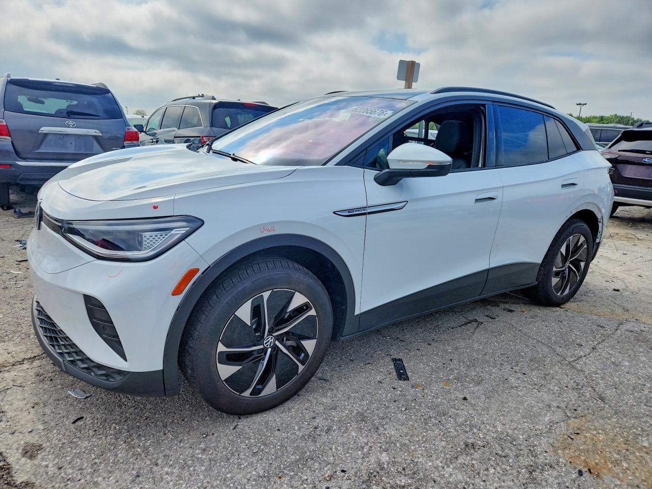 2022 VOLKSWAGEN ID.4 PRO S