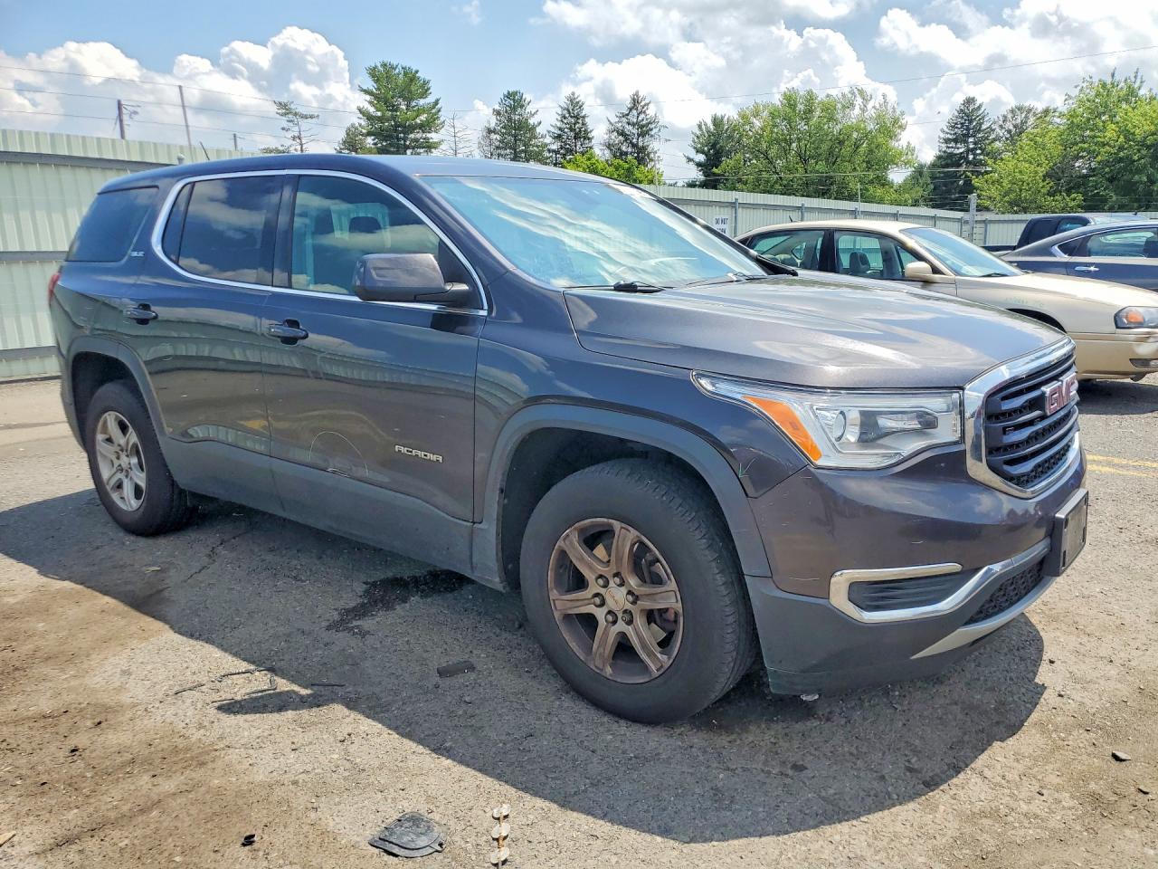 2017 GMC ACADIA SLE — снимка 4