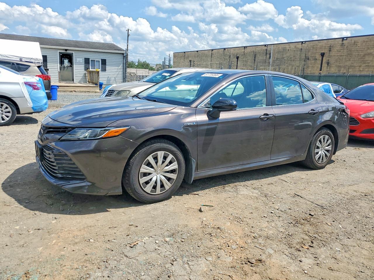 2019 TOYOTA CAMRY LE