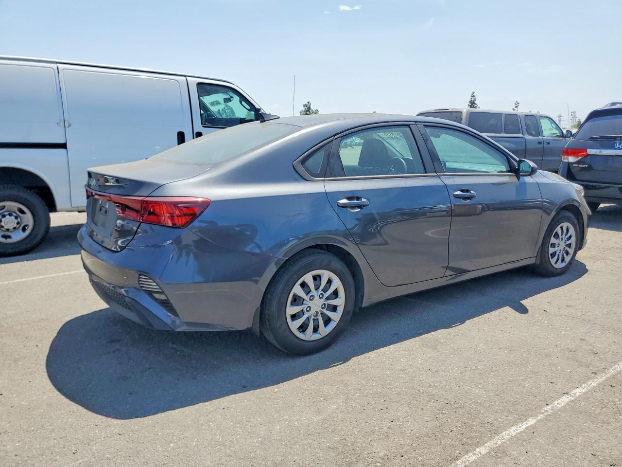 2024 KIA FORTE LX — снимка 3