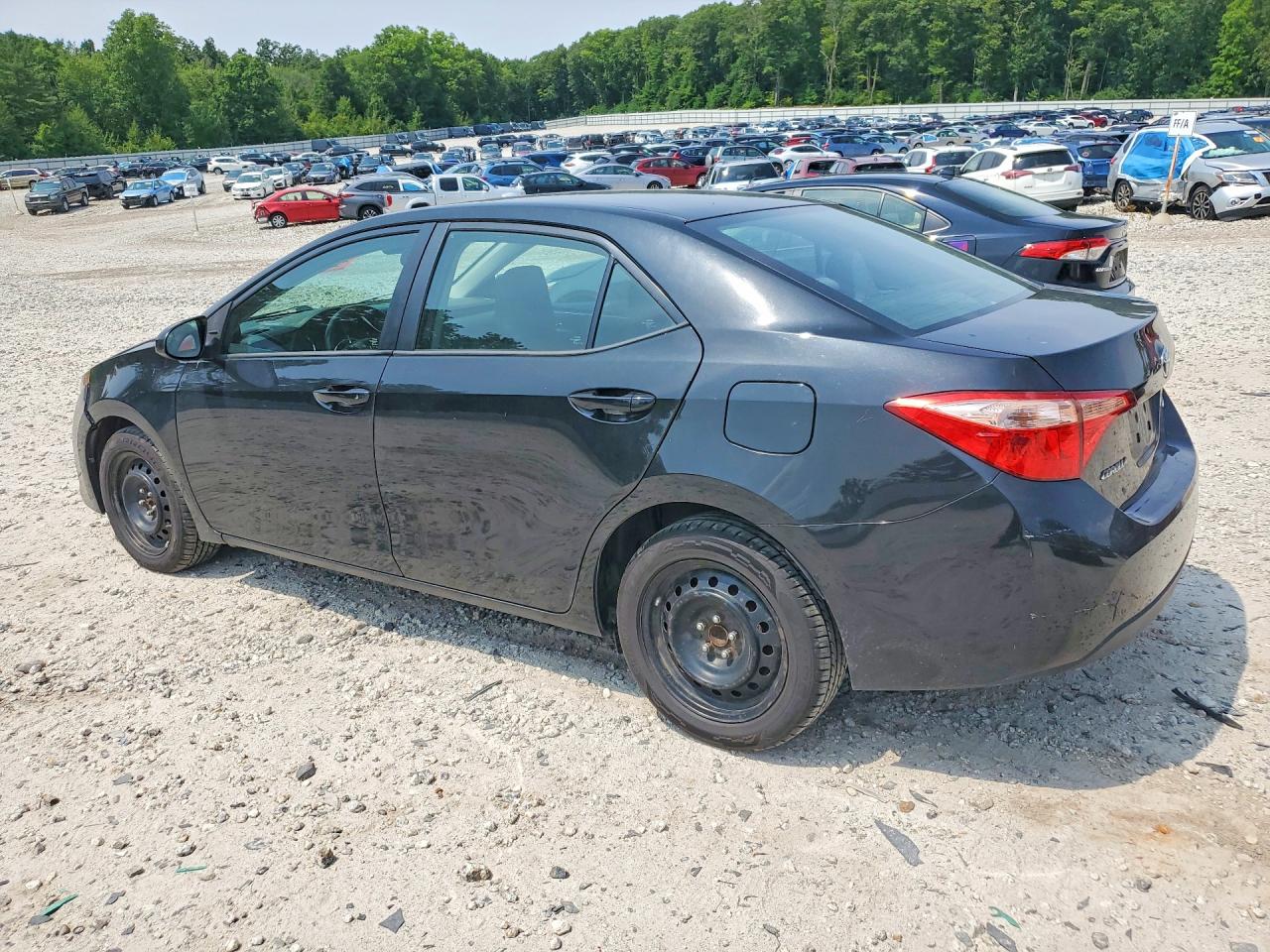 2017 TOYOTA COROLLA LE — снимка 2