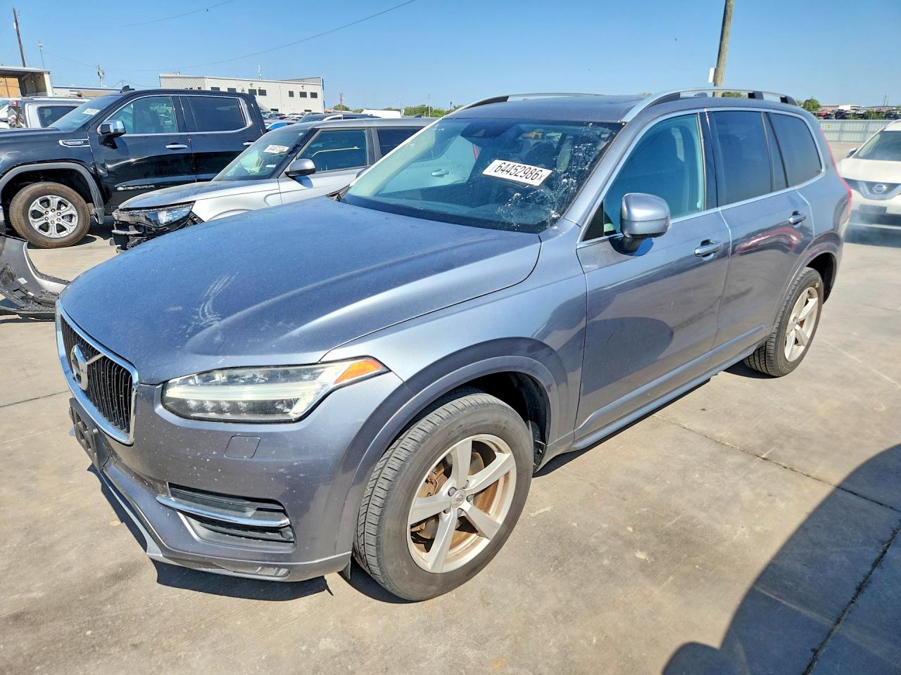 2017 VOLVO XC90 T5