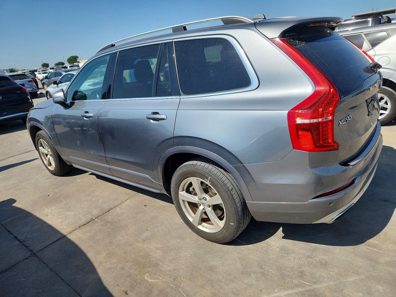 2017 VOLVO XC90 T5 — снимка 2
