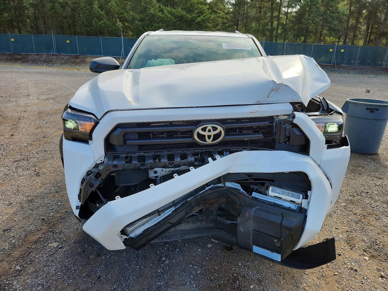 2026 TOYOTA 4RUNNER SR5 — снимка 5
