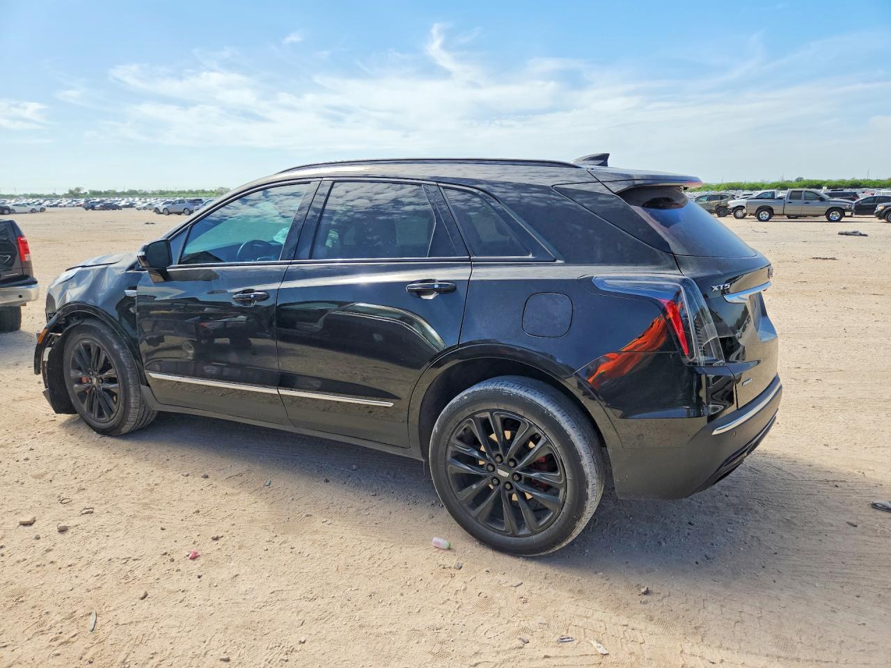 2023 CADILLAC XT5 SPORT — снимка 2