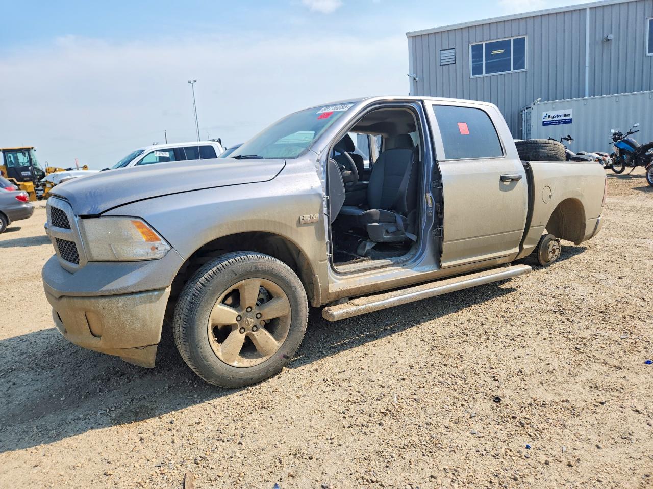 2024 RAM 1500 CLASSIC TRADESMAN
