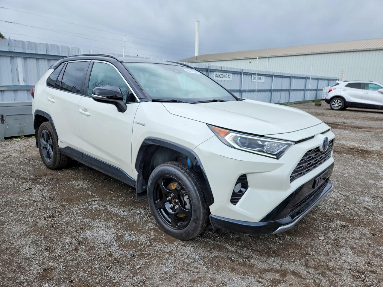 2020 TOYOTA RAV4 HYBRID XLE — снимка 4