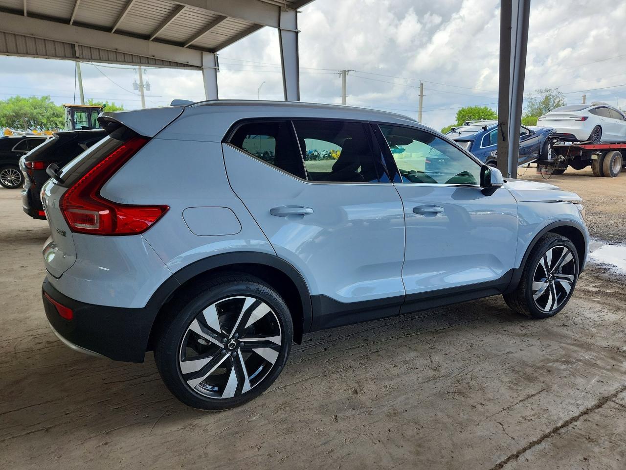 2024 VOLVO XC40 PLUS — снимка 3