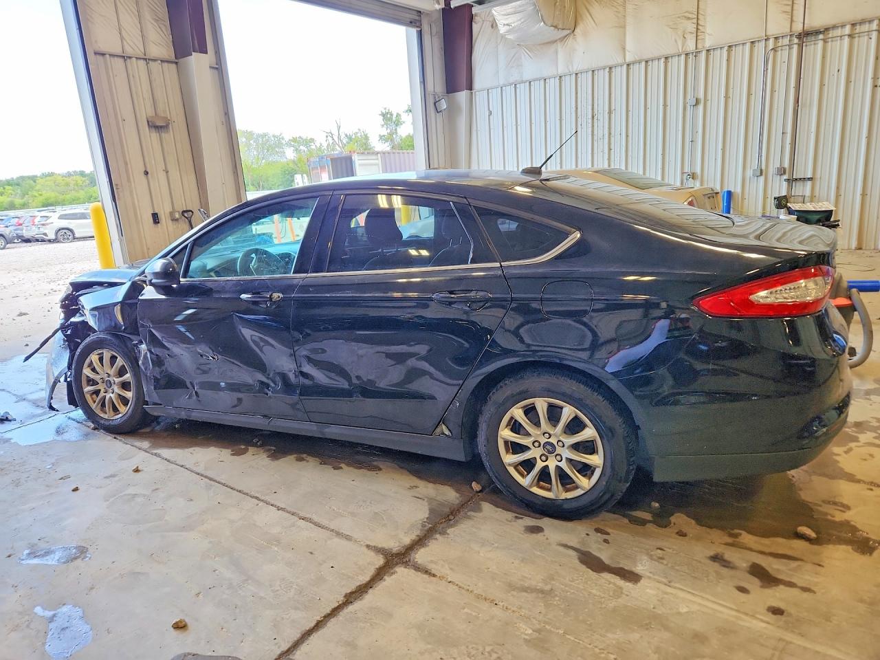 2016 FORD FUSION S — снимка 2
