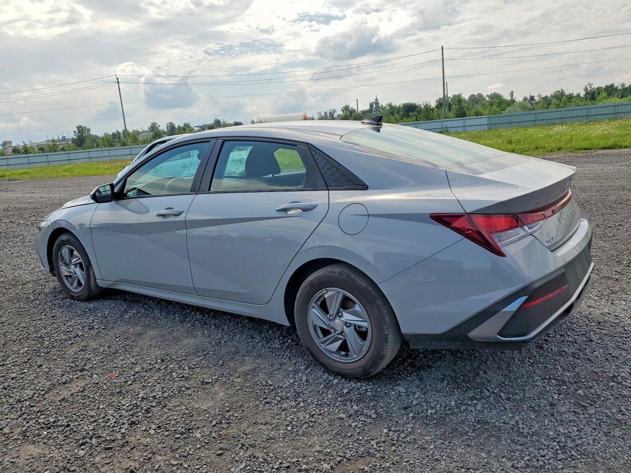 2024 HYUNDAI ELANTRA SEL — снимка 2