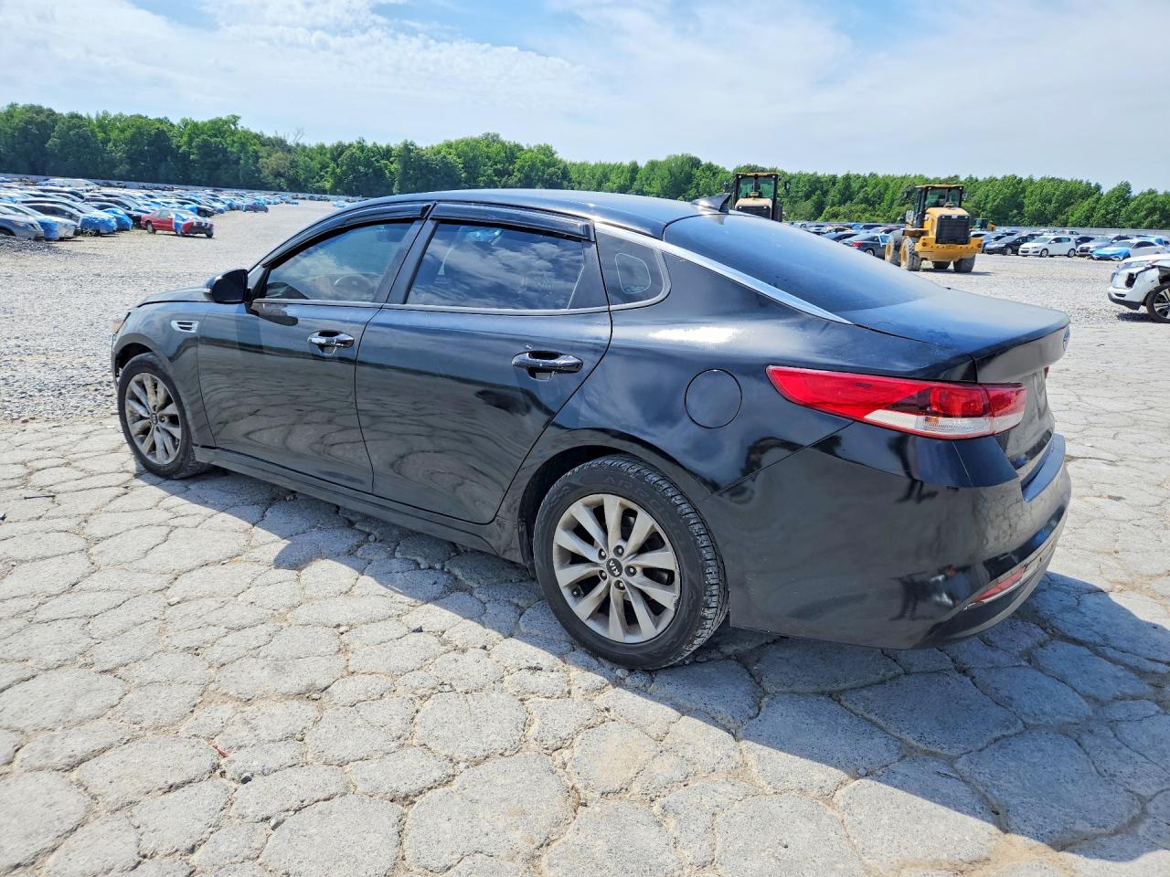 2017 KIA OPTIMA LX — снимка 2