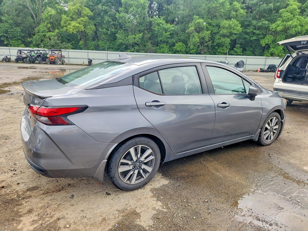 2020 NISSAN VERSA SV — снимка 3