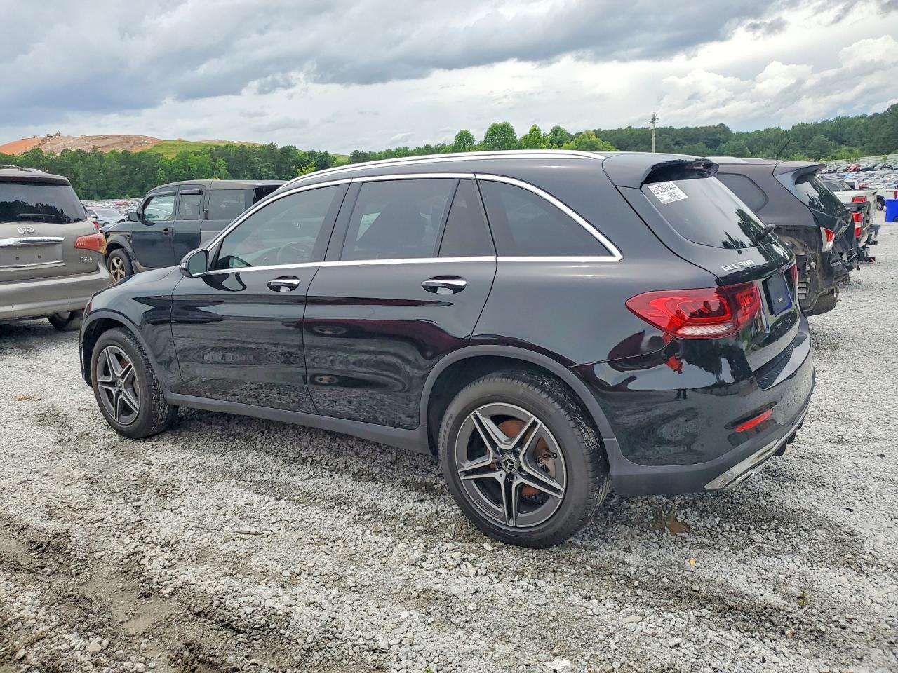 2020 MERCEDES-BENZ GLC 300 4MATIC — снимка 2